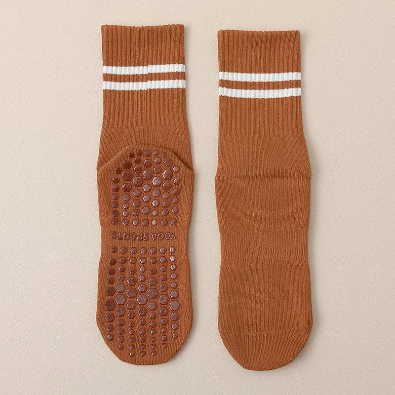 Professional Non-Slip Cotton Yoga Socks with Silicone Grip for Indoor Fitness, Dance, and Pilates