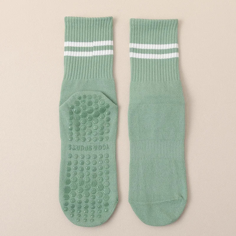 Professional Non-Slip Cotton Yoga Socks with Silicone Grip for Indoor Fitness, Dance, and Pilates
